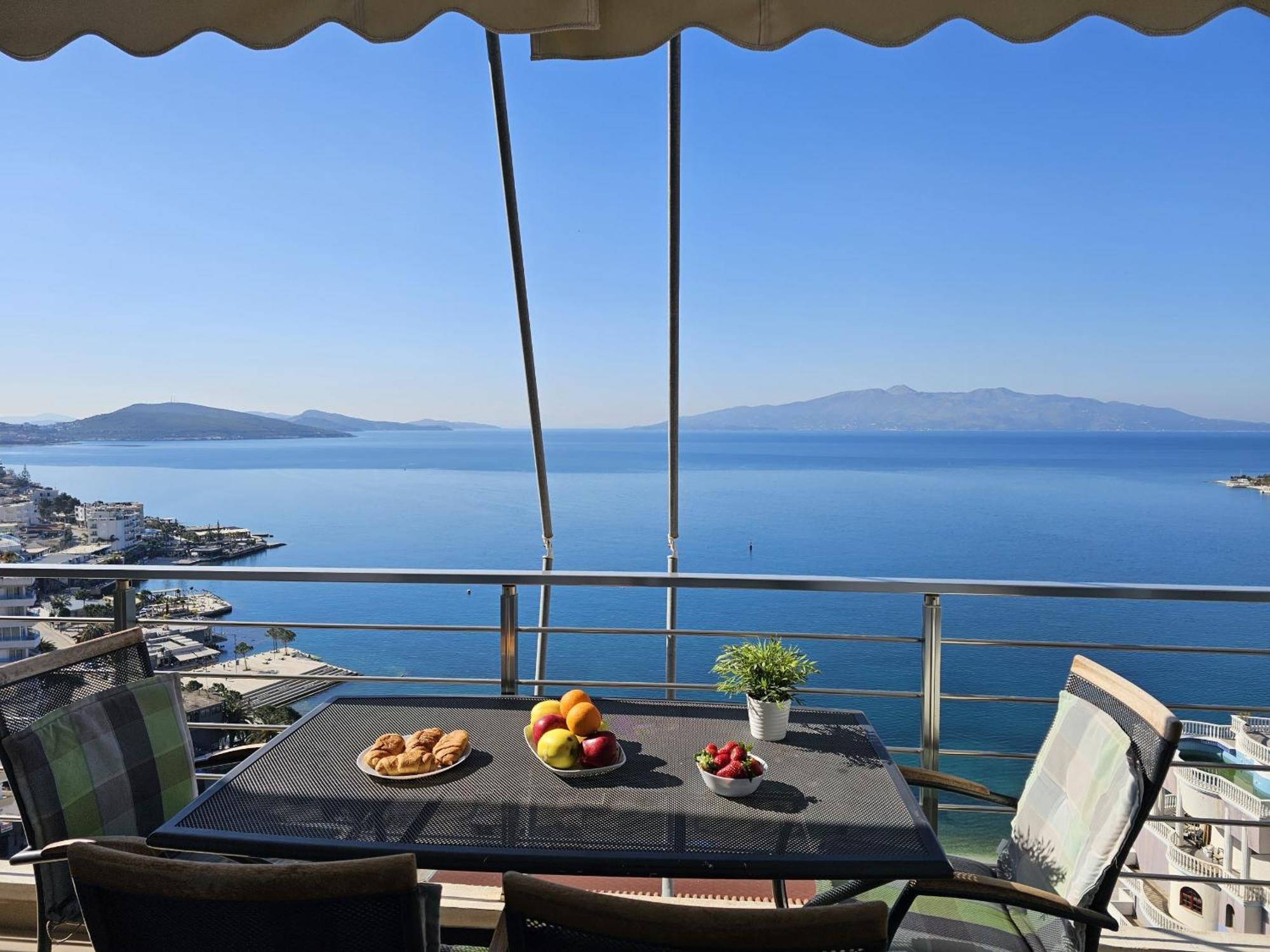 Wonderful View Apartments Sarandë Exterior foto