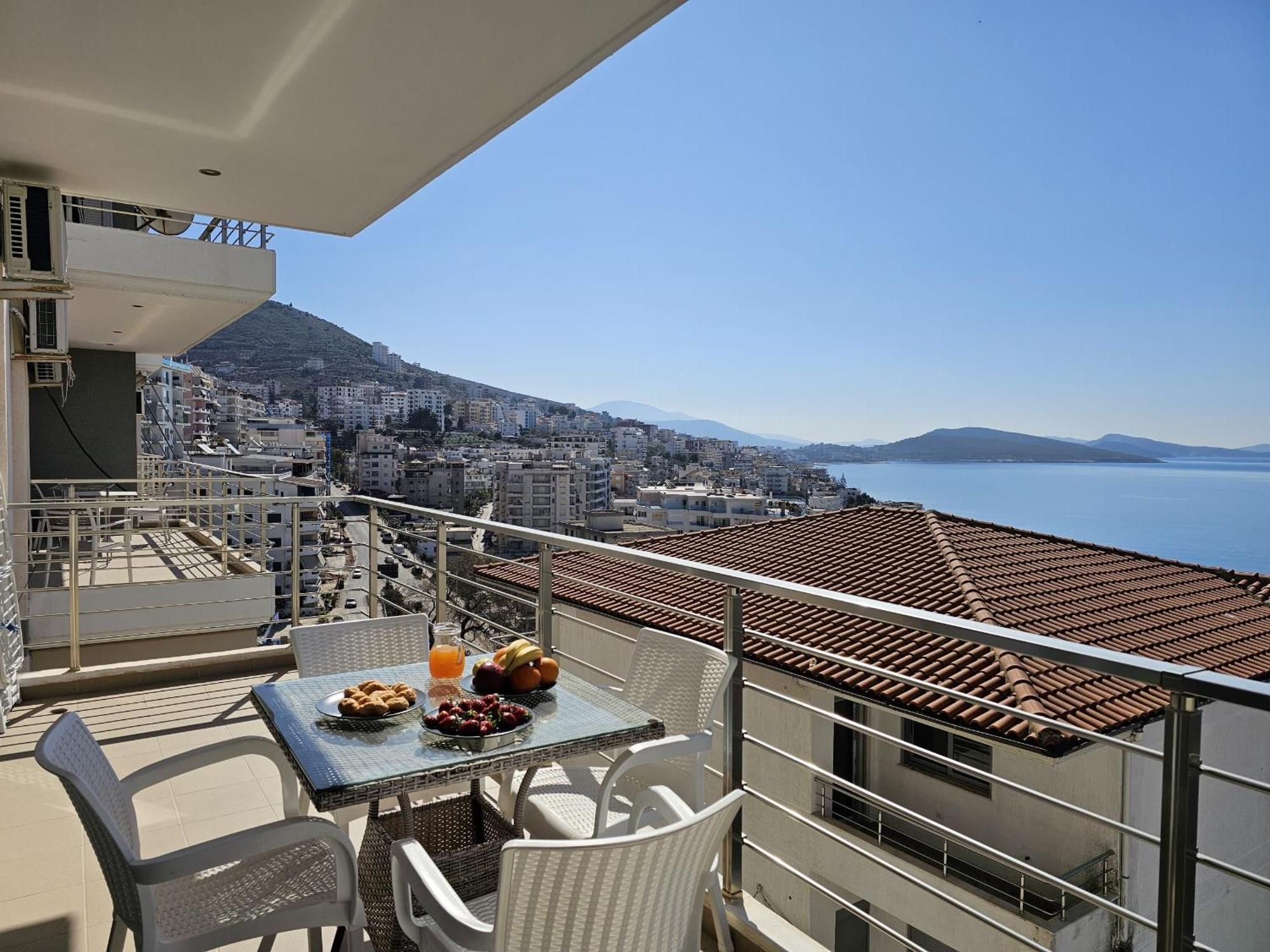 Wonderful View Apartments Sarandë Exterior foto